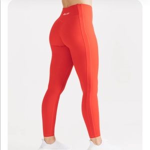 New Alphalete Pulse Kinetic Legging- Coral
